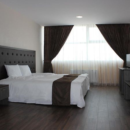 Family Hotel Сілістра Номер фото