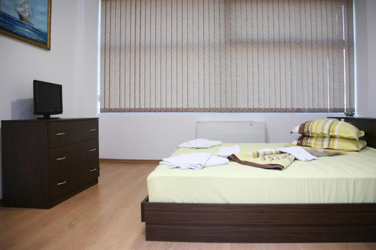 Family Hotel Сілістра Екстер'єр фото