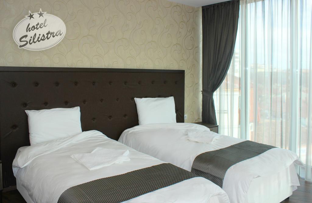 Family Hotel Сілістра Екстер'єр фото