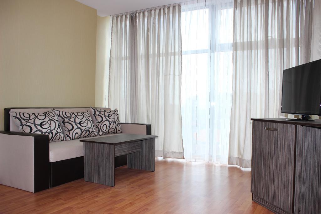 Family Hotel Сілістра Екстер'єр фото