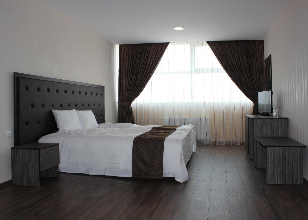 Family Hotel Сілістра Номер фото
